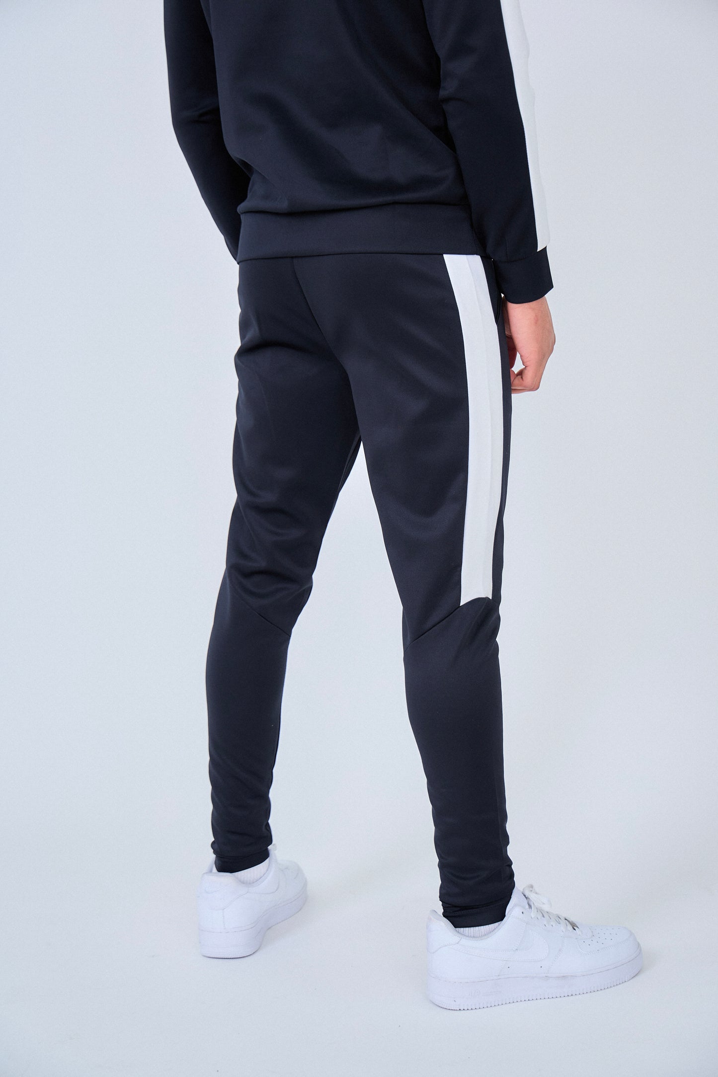 ENSEMBLE - TRAINING -  VESTE ET PANTALON - Noir